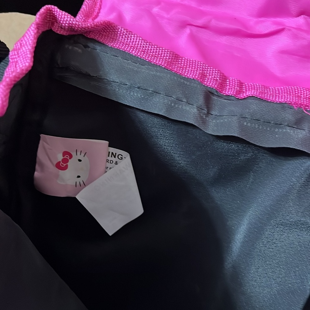 Hello Kitty Bag - Picture 6 of 6